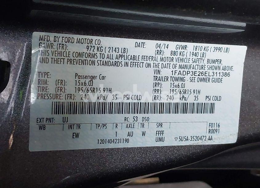 Photo 9 of 2014 Ford Focus S (VIN 1FADP3E26EL311386)