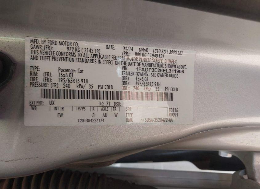 Photo 9 of 2014 Ford Focus S (VIN 1FADP3E26EL311906)