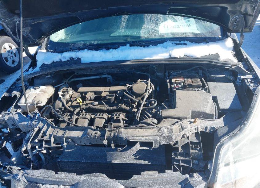 Photo 10 of 2014 Ford Focus S (VIN 1FADP3E26EL329855)