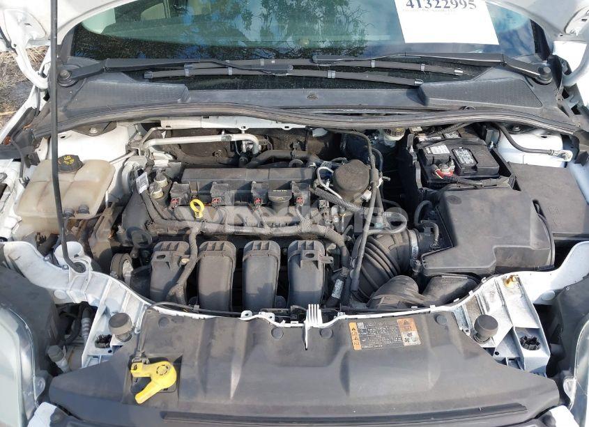 Photo 10 of 2014 Ford Focus S (VIN 1FADP3E26EL356165)