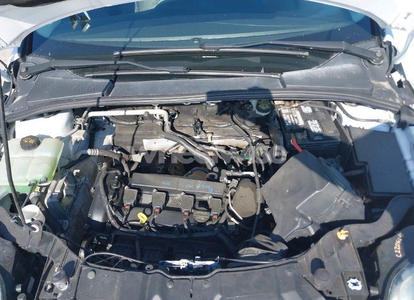 Photo 10 of 2014 Ford Focus S (VIN 1FADP3E26EL366050)