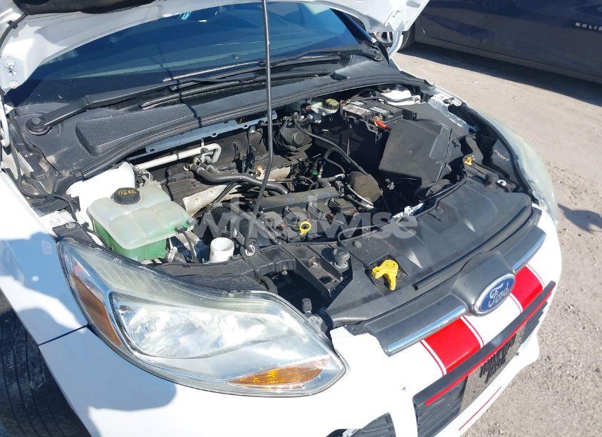 Photo 12 of 2014 Ford Focus S (VIN 1FADP3E26EL366050)