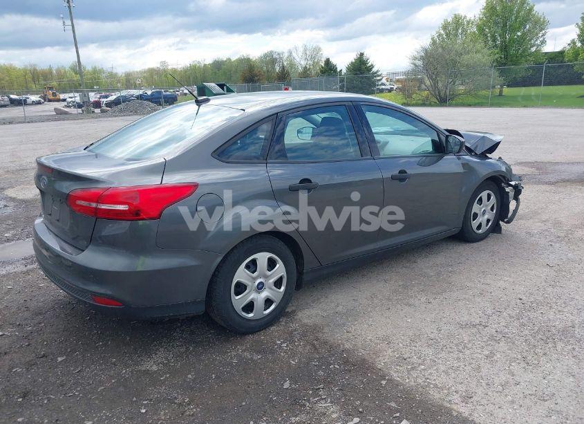 Photo 4 of 2016 Ford Focus S (VIN 1FADP3E26GL374152)