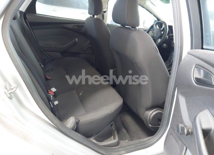 Photo 8 of 2016 Ford Focus S (VIN 1FADP3E26GL393705)