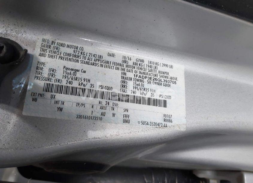 Photo 9 of 2016 Ford Focus S (VIN 1FADP3E26GL393705)