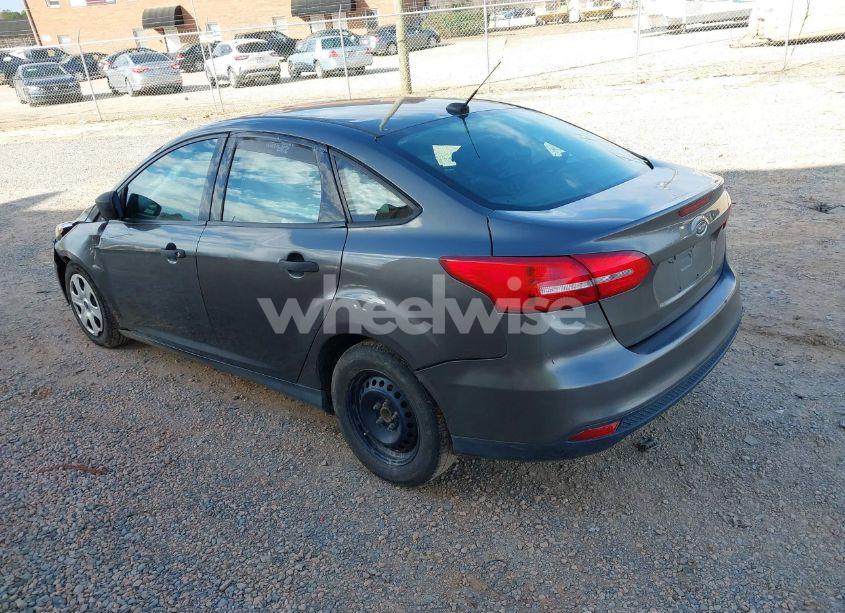 Photo 3 of 2017 Ford Focus S (VIN 1FADP3E26HL242610)