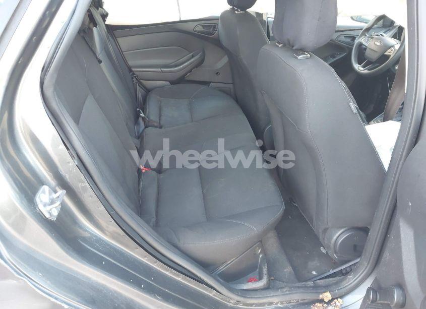 Photo 8 of 2017 Ford Focus S (VIN 1FADP3E26HL242610)