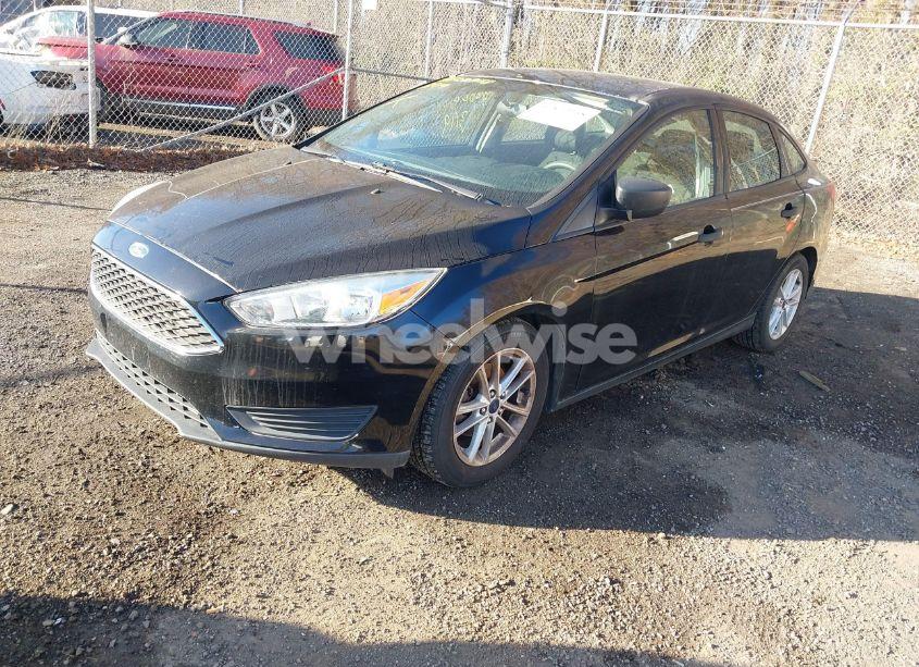 Photo 2 of 2017 Ford Focus S (VIN 1FADP3E26HL335725)
