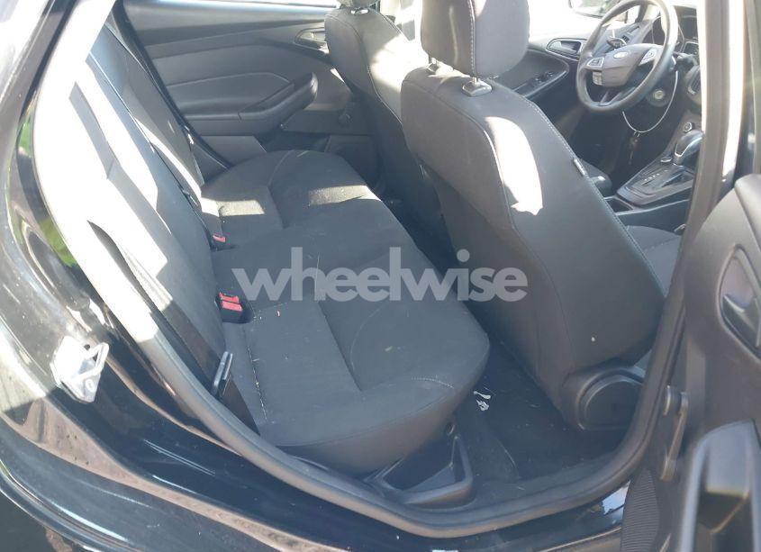 Photo 8 of 2017 Ford Focus S (VIN 1FADP3E26HL335725)