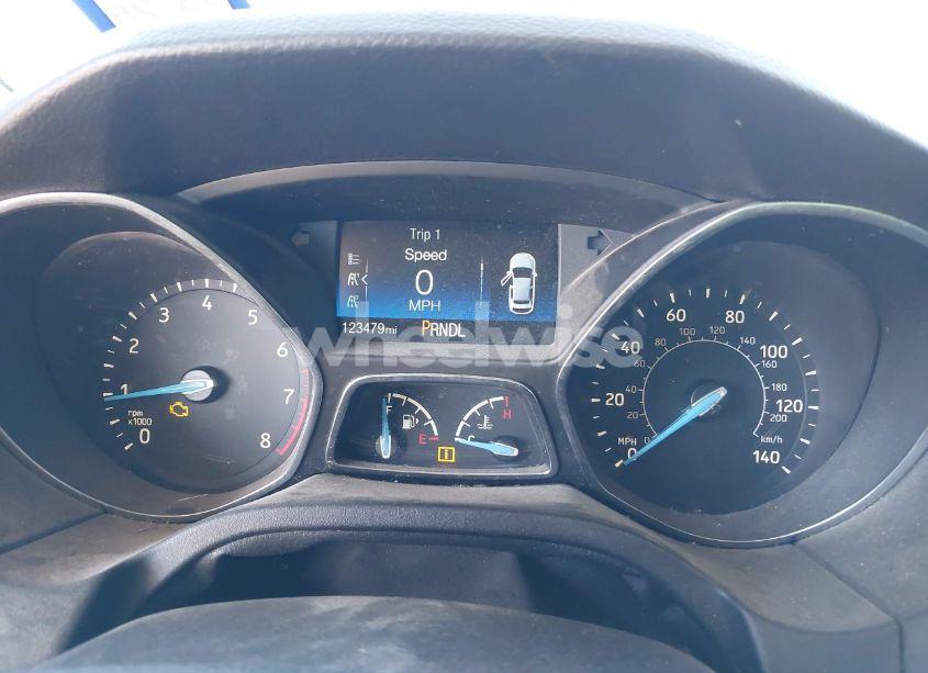 Photo 7 of 2018 Ford Focus S (VIN 1FADP3E26JL311964)