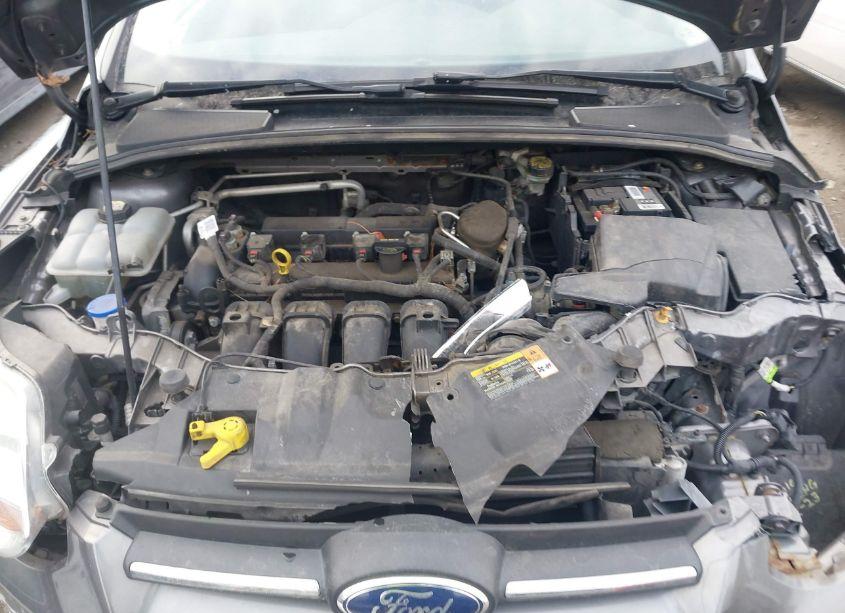 Photo 10 of 2014 Ford Focus S (VIN 1FADP3E27EL125467)