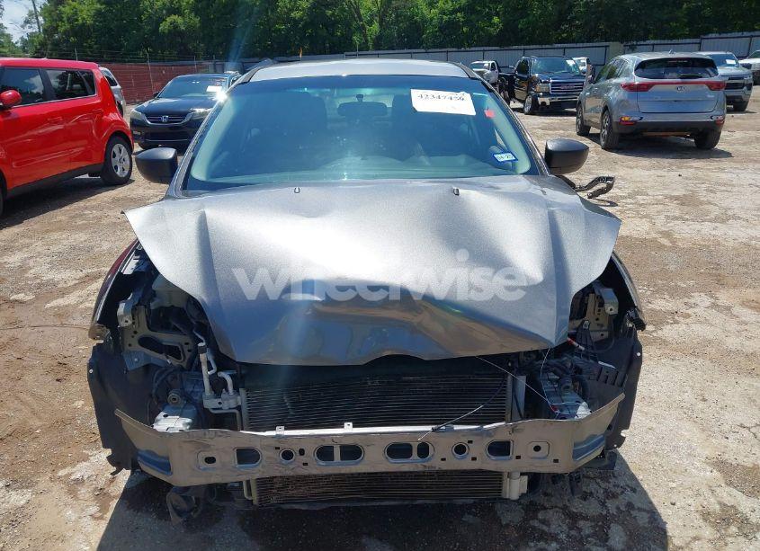 Photo 6 of 2014 Ford Focus S (VIN 1FADP3E27EL183689)