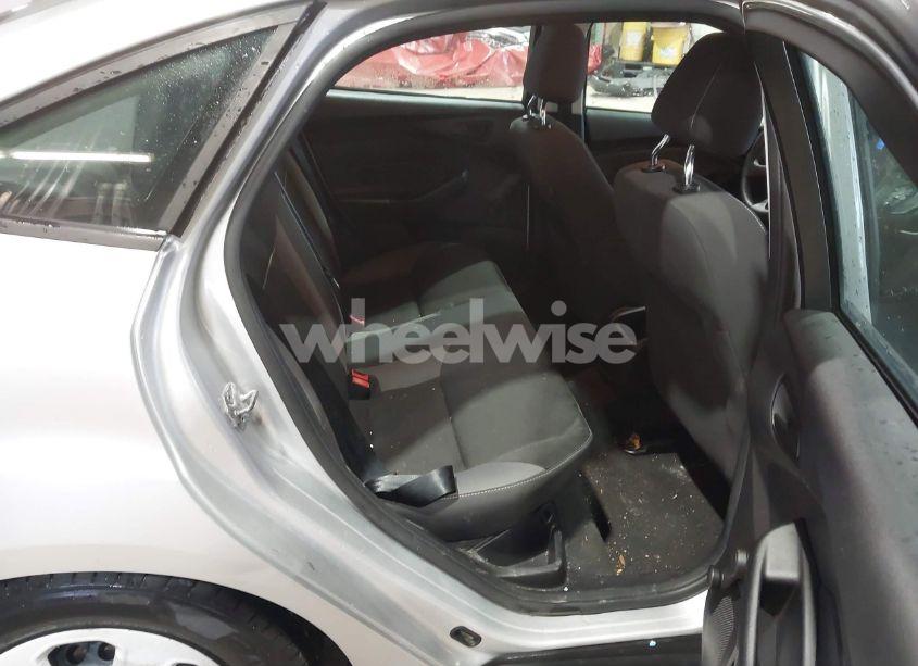 Photo 8 of 2014 Ford Focus S (VIN 1FADP3E27EL215332)