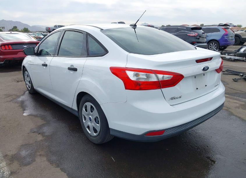 Photo 3 of 2014 Ford Focus S (VIN 1FADP3E27EL264191)