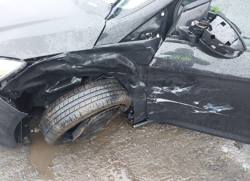 Photo 6 of 2014 Ford Focus S (VIN 1FADP3E27EL338192)