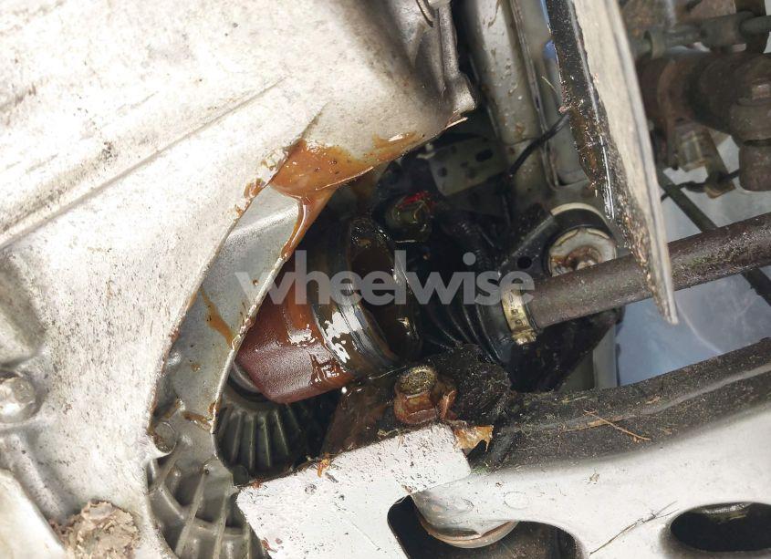 Photo 14 of 2015 Ford Focus S (VIN 1FADP3E27FL204784)