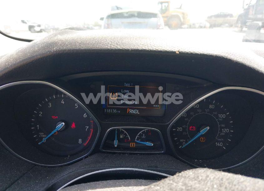 Photo 7 of 2015 Ford Focus S (VIN 1FADP3E27FL204784)