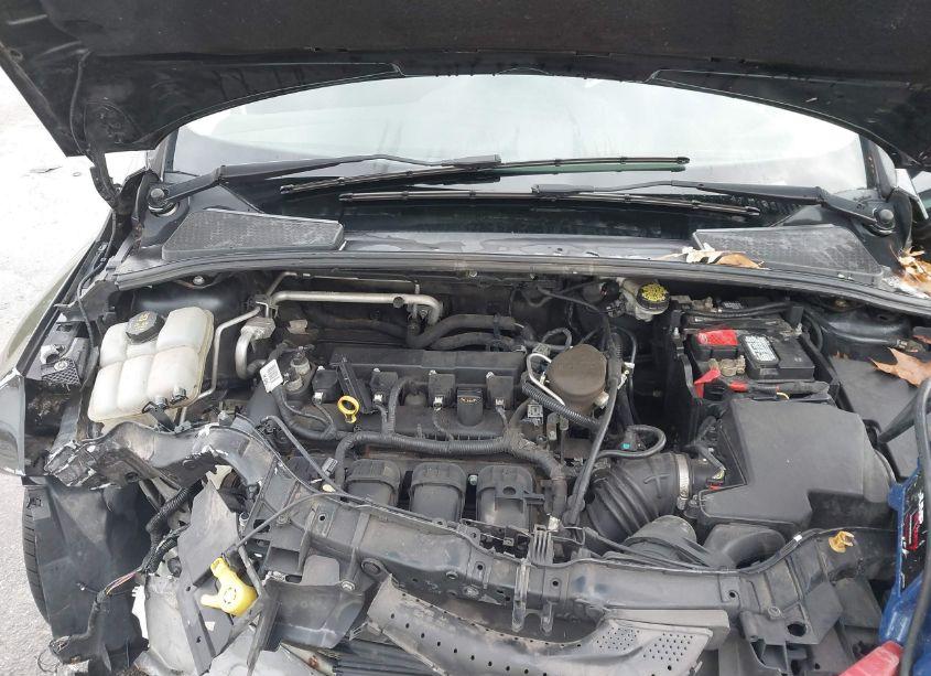 Photo 10 of 2015 Ford Focus S (VIN 1FADP3E27FL346262)