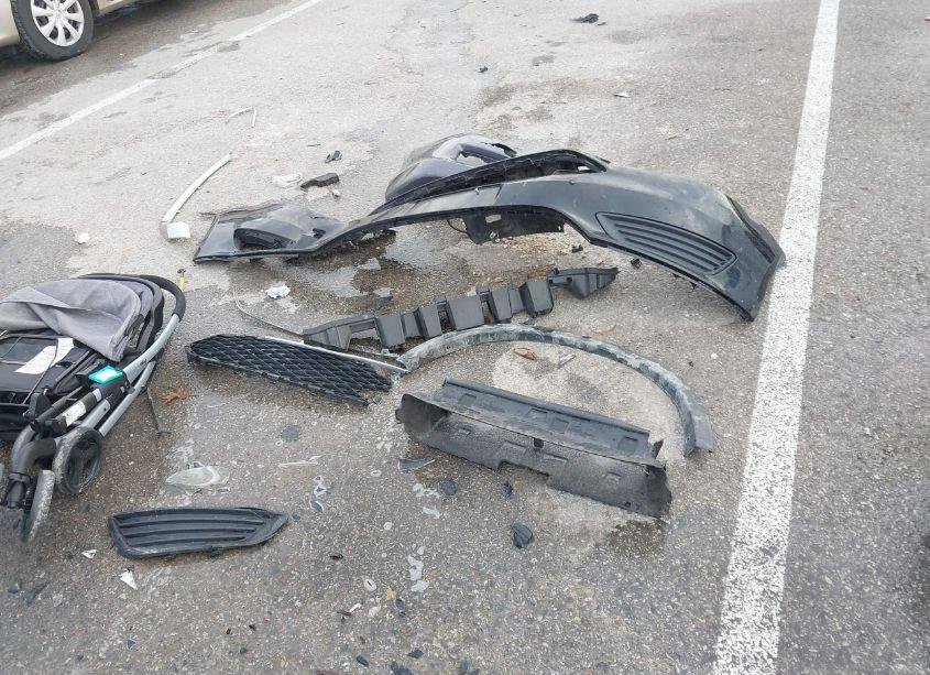 Photo 12 of 2015 Ford Focus S (VIN 1FADP3E27FL346262)