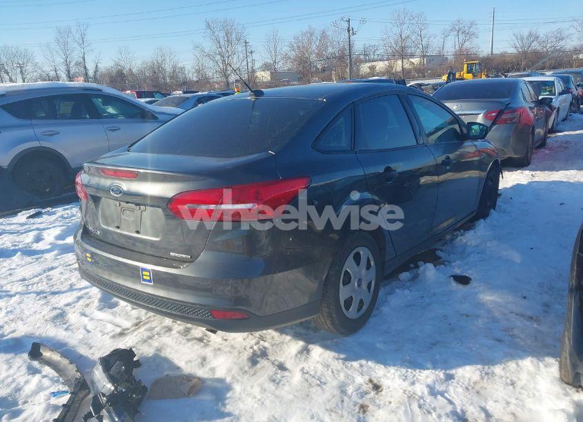 Photo 4 of 2016 Ford Focus S (VIN 1FADP3E27GL248883)