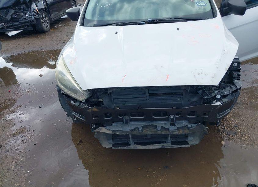 Photo 12 of 2016 Ford Focus S (VIN 1FADP3E27GL262492)