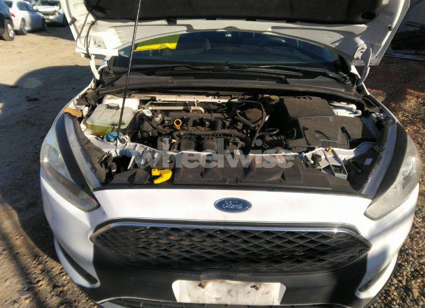 Photo 10 of 2016 Ford Focus S (VIN 1FADP3E27GL266493)