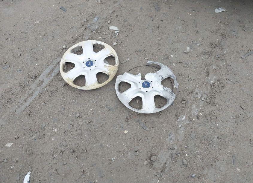 Photo 12 of 2017 Ford Focus S (VIN 1FADP3E27HL203508)