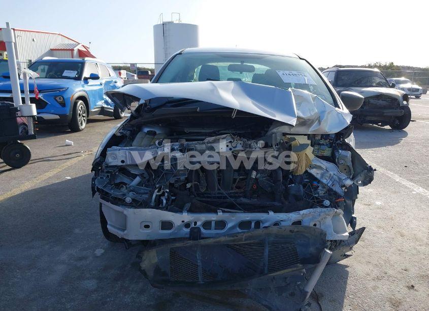 Photo 6 of 2017 Ford Focus S (VIN 1FADP3E27HL229803)