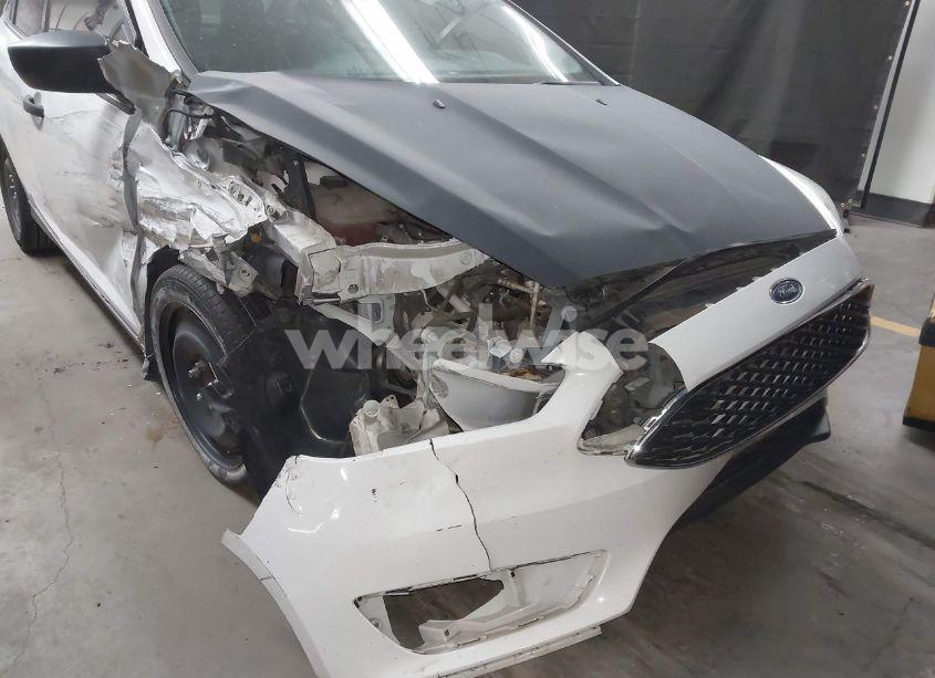 Photo 6 of 2017 Ford Focus S (VIN 1FADP3E27HL230613)