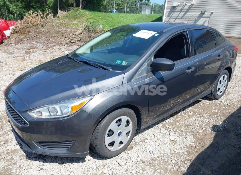 Photo 2 of 2017 Ford Focus S (VIN 1FADP3E27HL348287)