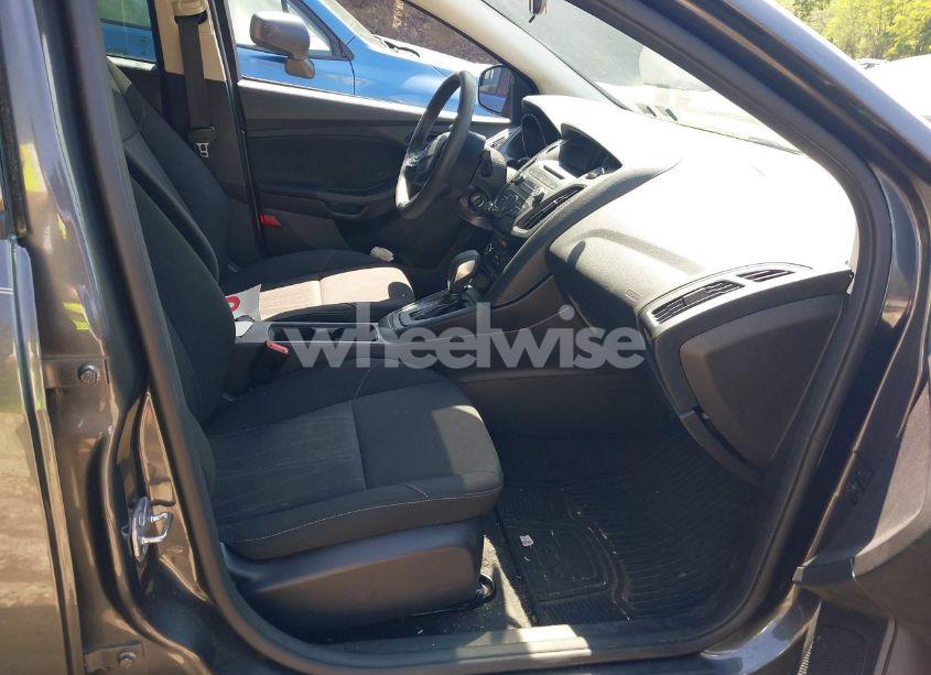 Photo 5 of 2017 Ford Focus S (VIN 1FADP3E27HL348287)