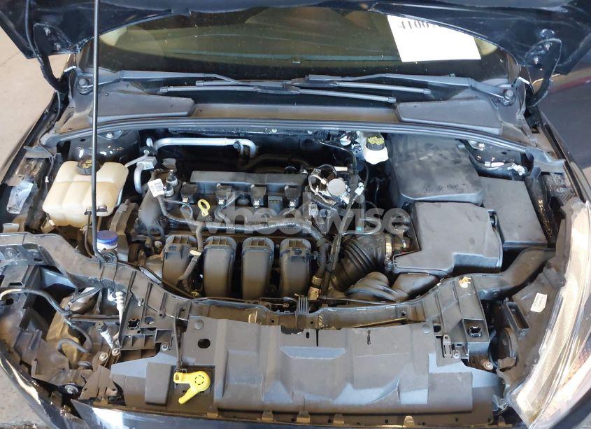 Photo 10 of 2018 Ford Focus S (VIN 1FADP3E27JL313643)