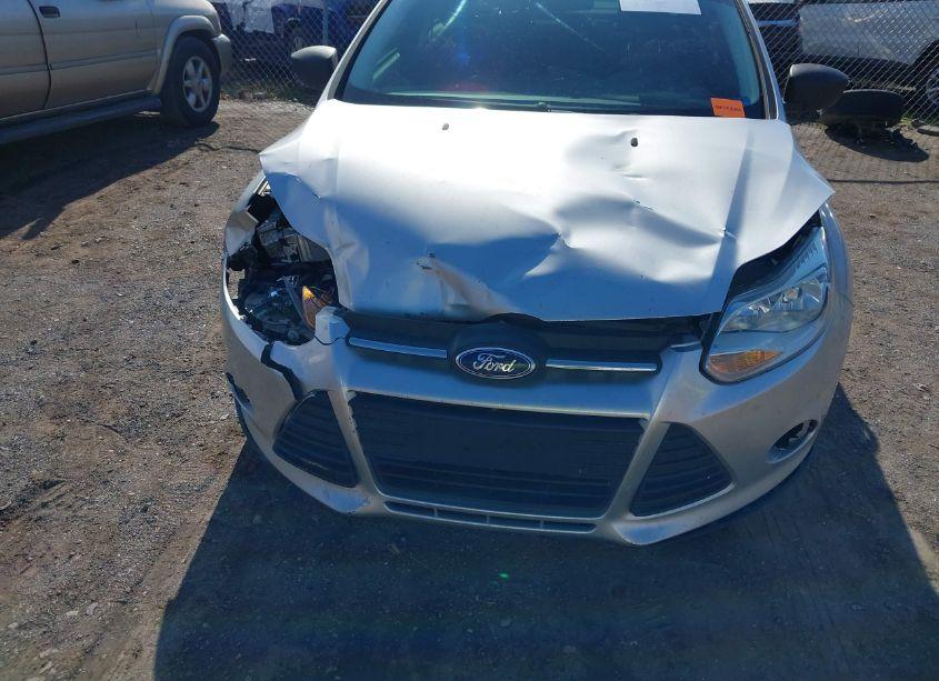 Photo 12 of 2013 Ford Focus S (VIN 1FADP3E28DL380420)