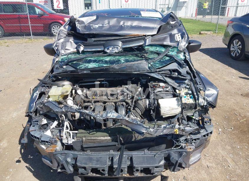 Photo 12 of 2014 Ford Focus S (VIN 1FADP3E28EL249313)