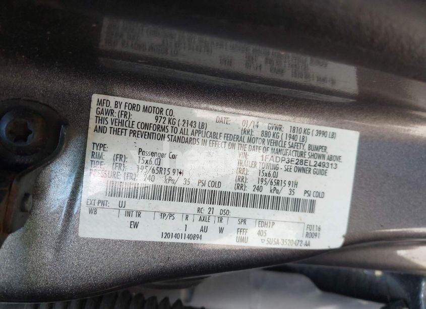 Photo 9 of 2014 Ford Focus S (VIN 1FADP3E28EL249313)