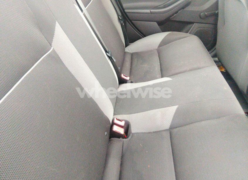 Photo 8 of 2014 Ford Focus S (VIN 1FADP3E28EL439323)