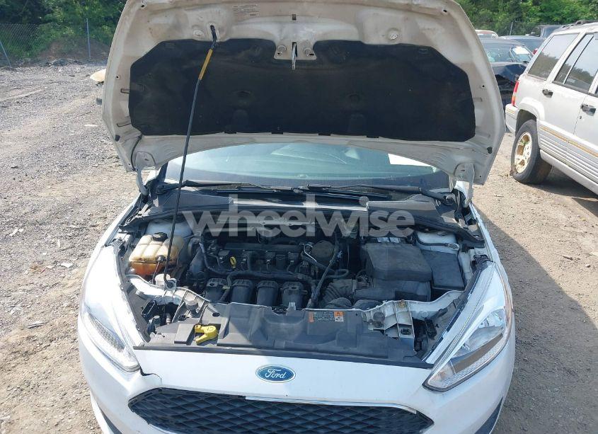 Photo 10 of 2015 Ford Focus S (VIN 1FADP3E28FL321466)