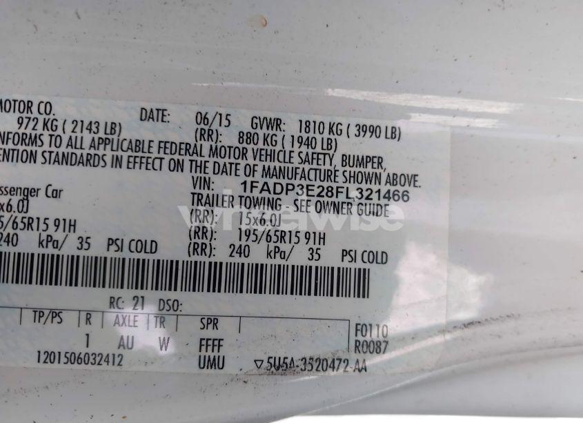 Photo 9 of 2015 Ford Focus S (VIN 1FADP3E28FL321466)