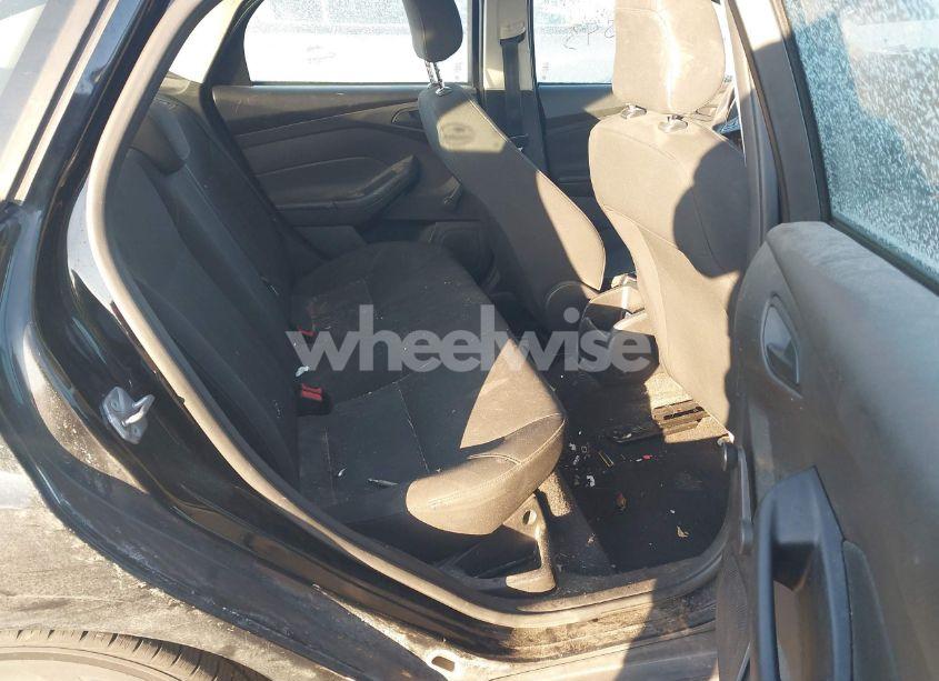 Photo 8 of 2015 Ford Focus S (VIN 1FADP3E28FL346299)