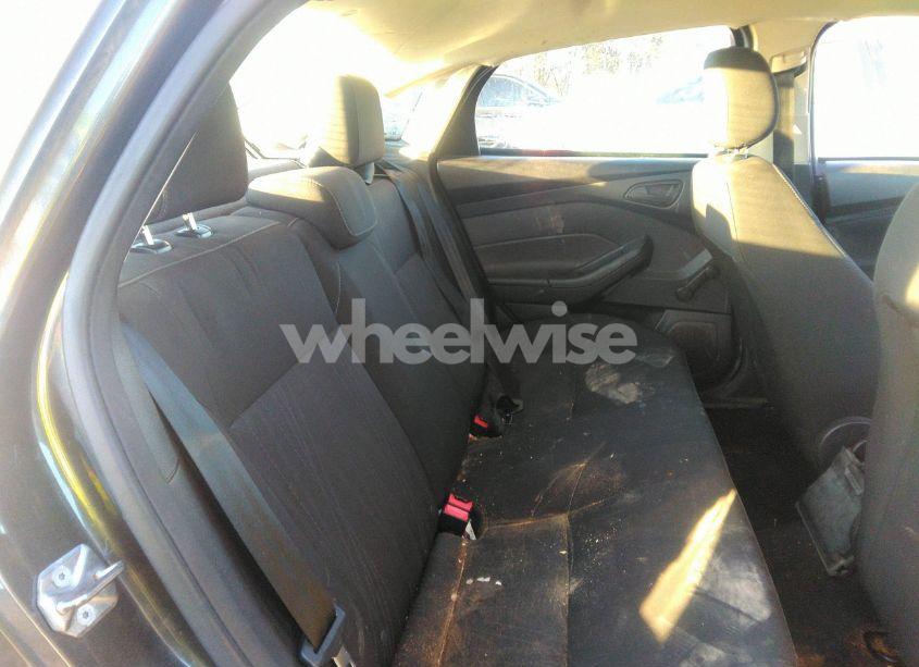 Photo 8 of 2016 Ford Focus S (VIN 1FADP3E28GL228447)