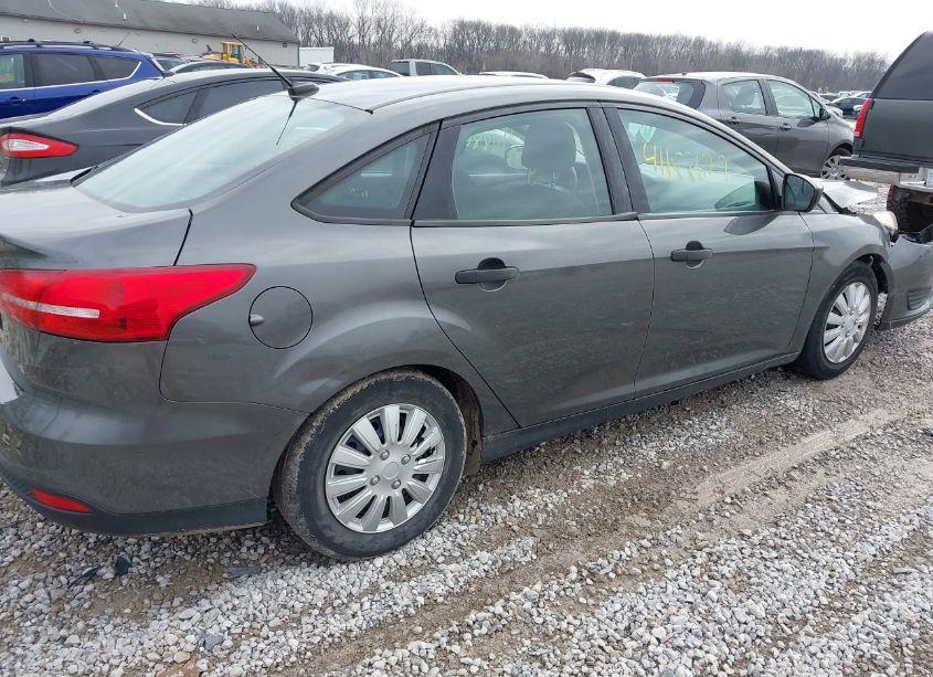 Photo 4 of 2016 Ford Focus S (VIN 1FADP3E28GL243224)