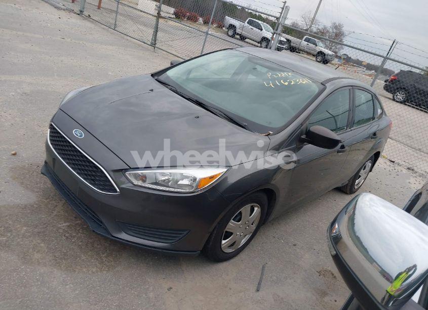 Photo 2 of 2016 Ford Focus S (VIN 1FADP3E28GL249623)