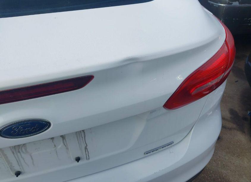 Photo 14 of 2016 Ford Focus S (VIN 1FADP3E28GL369244)