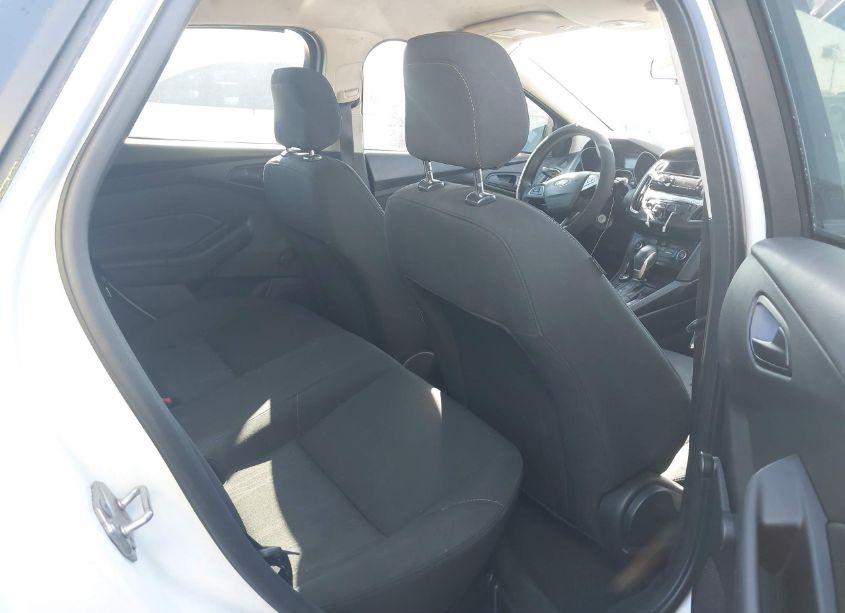 Photo 8 of 2016 Ford Focus S (VIN 1FADP3E28GL369244)