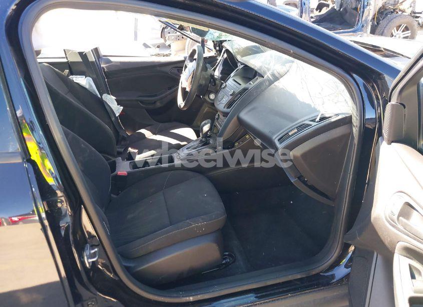 Photo 5 of 2017 Ford Focus S (VIN 1FADP3E28HL318702)