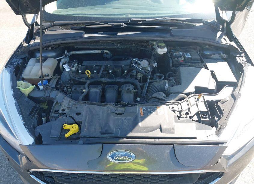 Photo 10 of 2018 Ford Focus S (VIN 1FADP3E28JL286517)