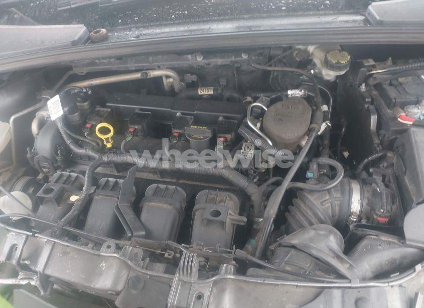 Photo 10 of 2013 Ford Focus S (VIN 1FADP3E29DL317844)