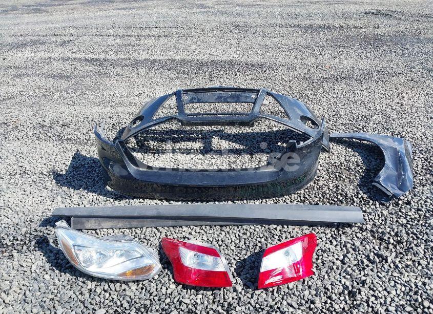 Photo 12 of 2014 Ford Focus S (VIN 1FADP3E29EL176811)