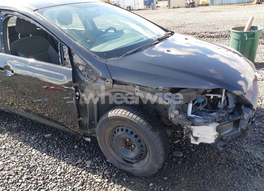 Photo 6 of 2014 Ford Focus S (VIN 1FADP3E29EL176811)