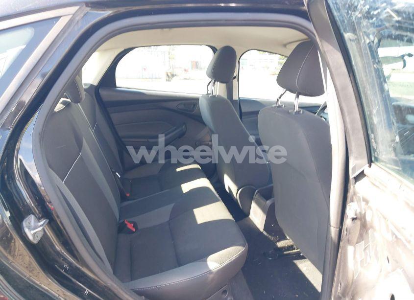 Photo 8 of 2014 Ford Focus S (VIN 1FADP3E29EL176811)